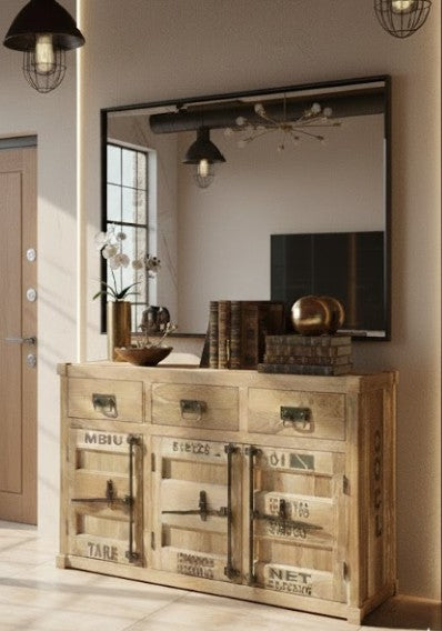 שידת קונטיינר מעץ שיטה – ניחוח של נמל, סטייל של יוקרה.