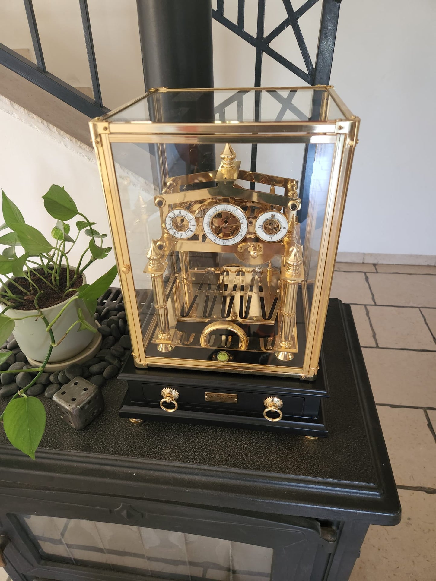 שעון הכדור המתגלגל