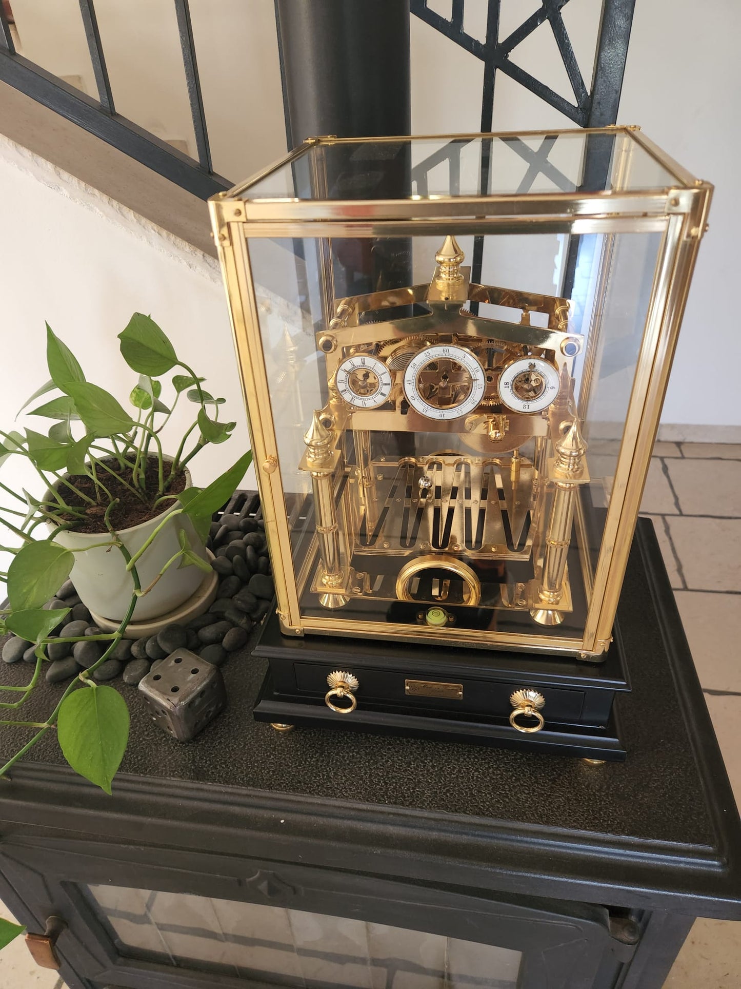 שעון הכדור המתגלגל